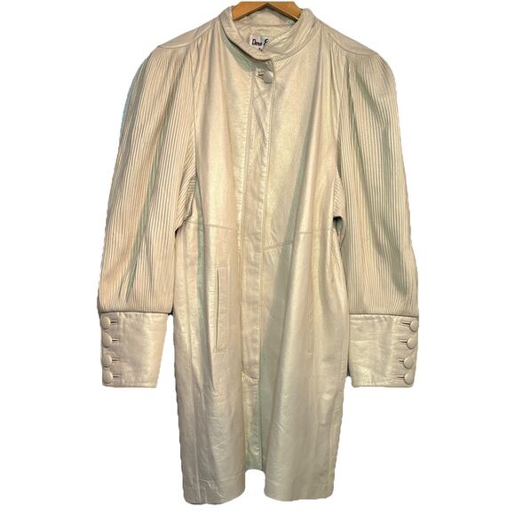 VTG Dero Enterprises Rocco D’Amelio Ivory Leather Women Coat Pleated Sleeves MED - Picture 3 of 10